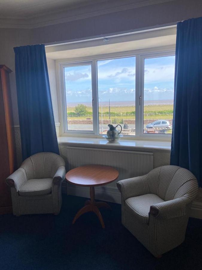 Clarkes Hotel Barrow In Furness Extérieur photo