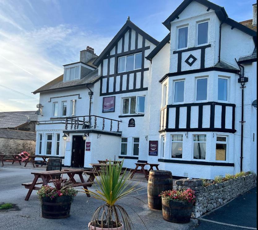 Clarkes Hotel Barrow In Furness Extérieur photo