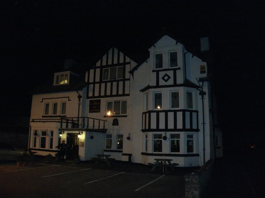 Clarkes Hotel Barrow In Furness Extérieur photo